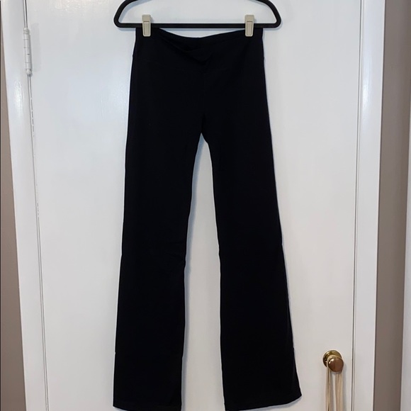 gap yoga pants bootcut